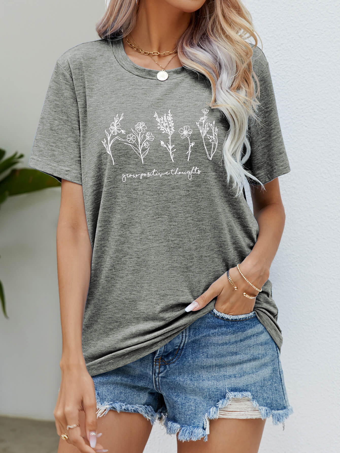 GROW POSITIVE THOUGHTS Round Neck Short Sleeve Tee