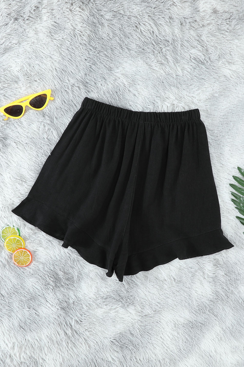 Drawstring waist shorts
