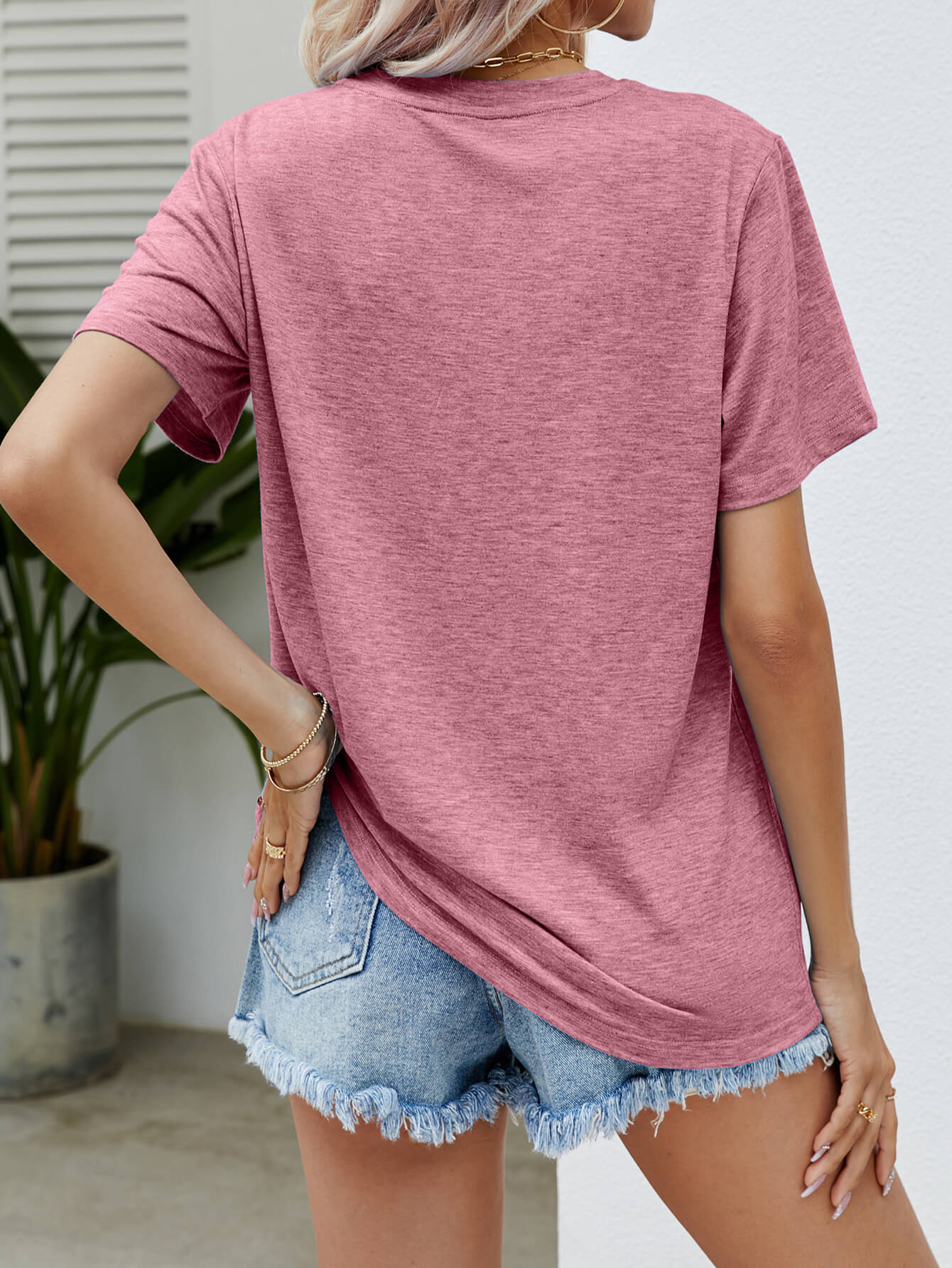 GROW POSITIVE THOUGHTS Round Neck Short Sleeve Tee